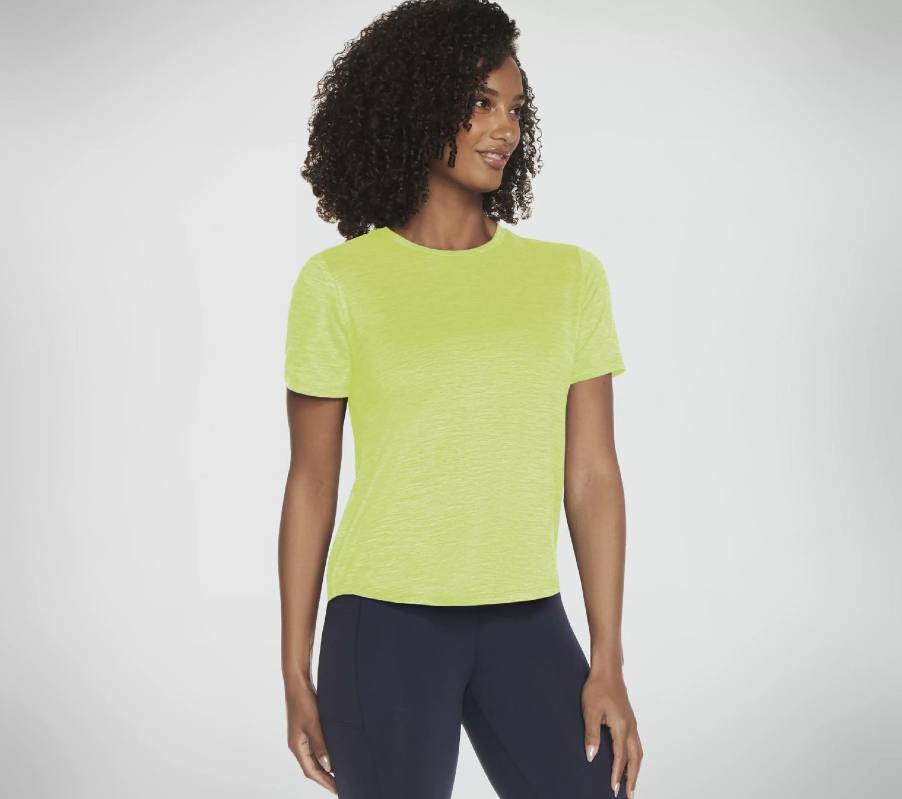 Partes De Cima | Partes De Cima | SKECHERS GO DRI SWIFT Tee NATURAL / LIMA